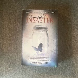 “Beautiful Disaster” Novel